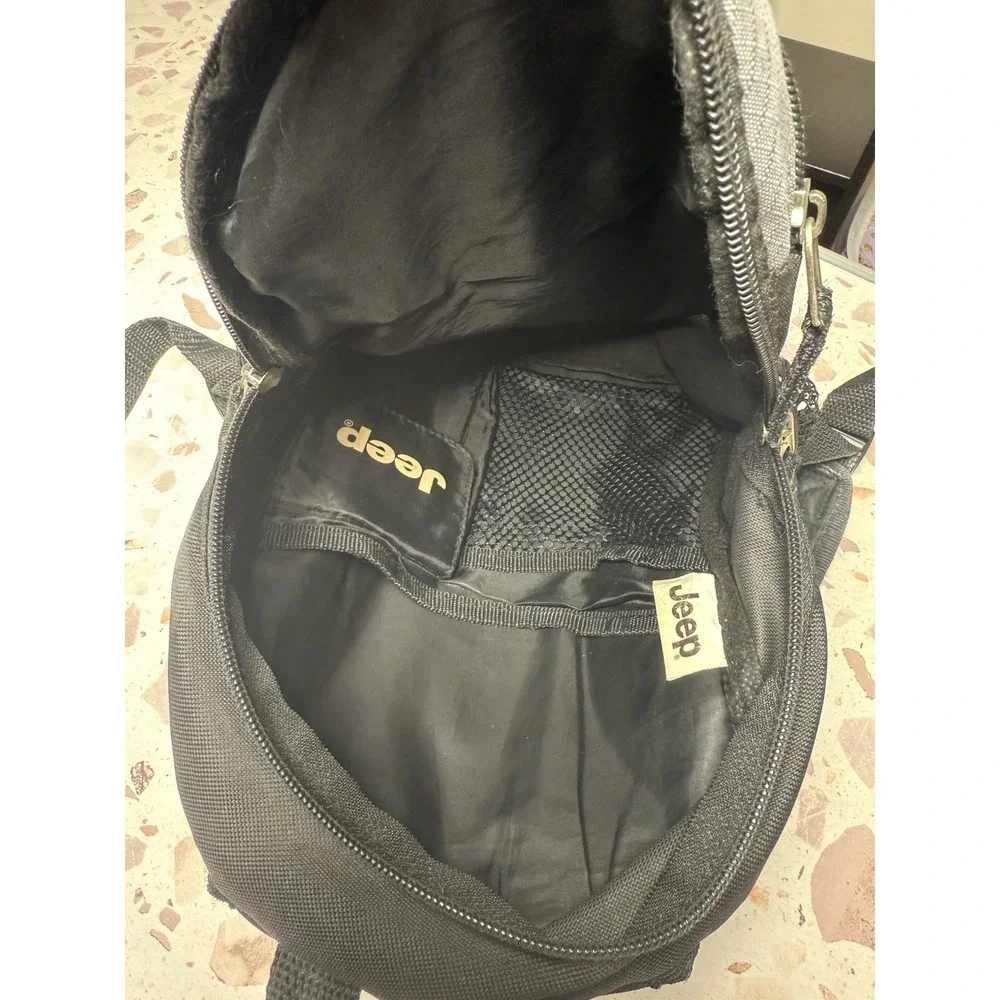 Jeep Backpack Black Crossbody Travel Bag Adjustable Strap 9x13‎